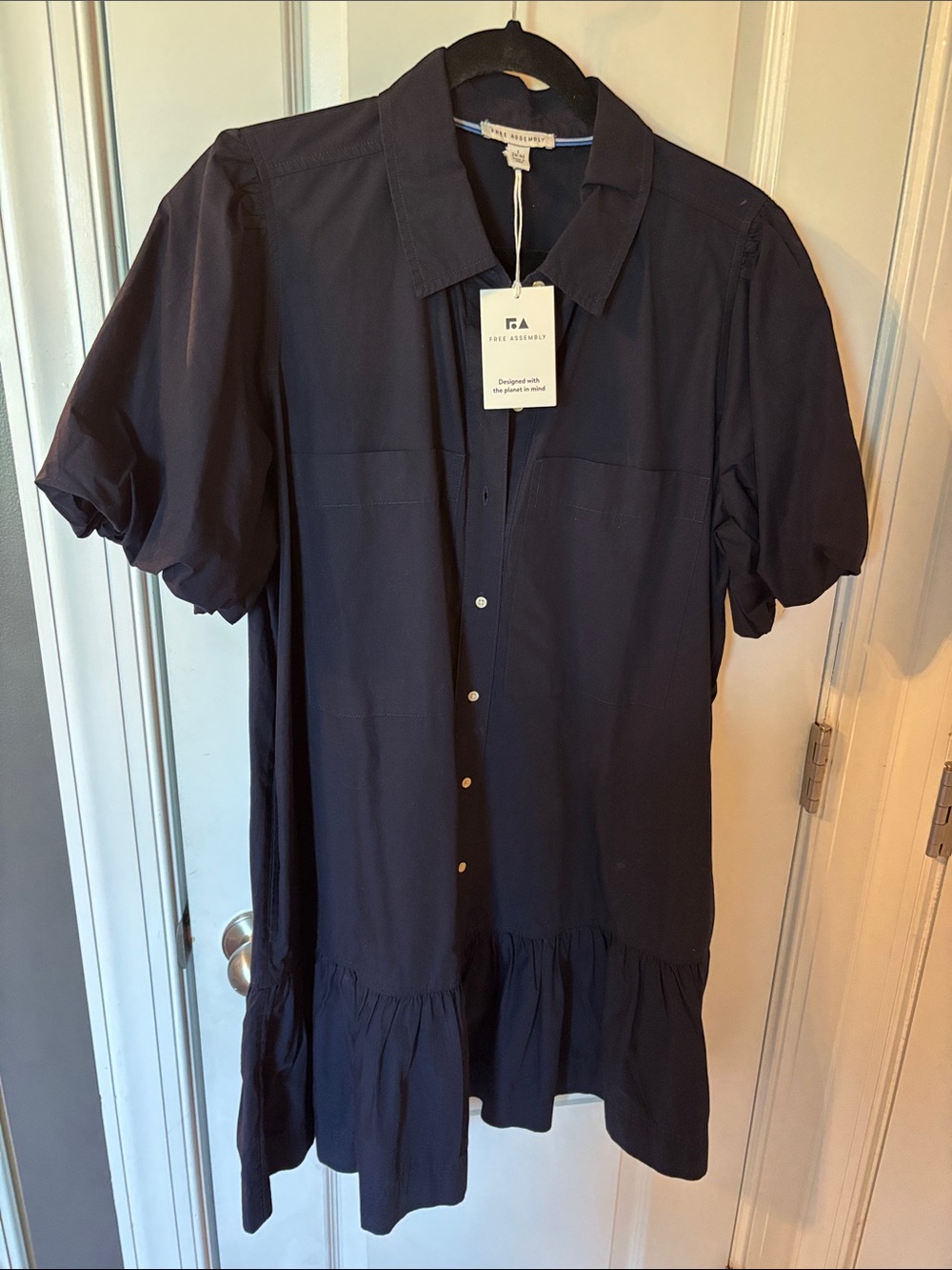 NWT Dark Navy Button-Front Short Sleeve Dress with super cute puff sleeves!